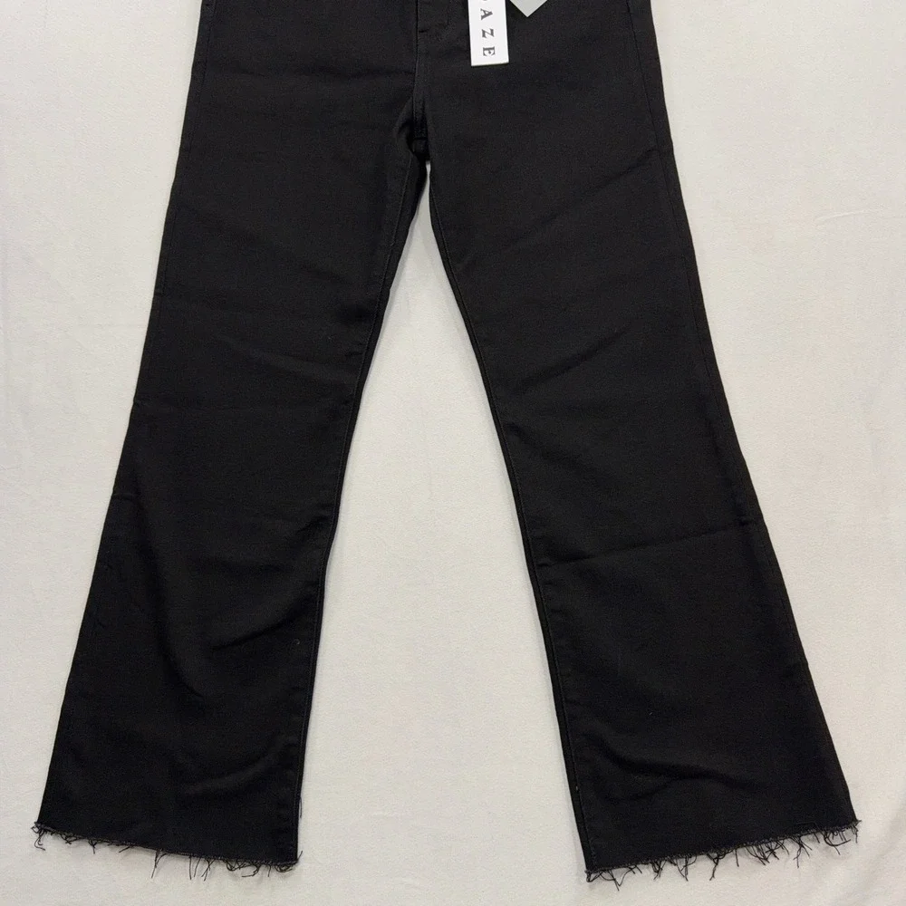 Daze Denim Shy Girl High Rise Crop Flare Jeans Black Mens Size 29 NWT
